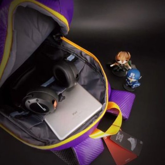 Kobe Bryant signature # 24 multi-purpose backpack - Picture 8 of 9